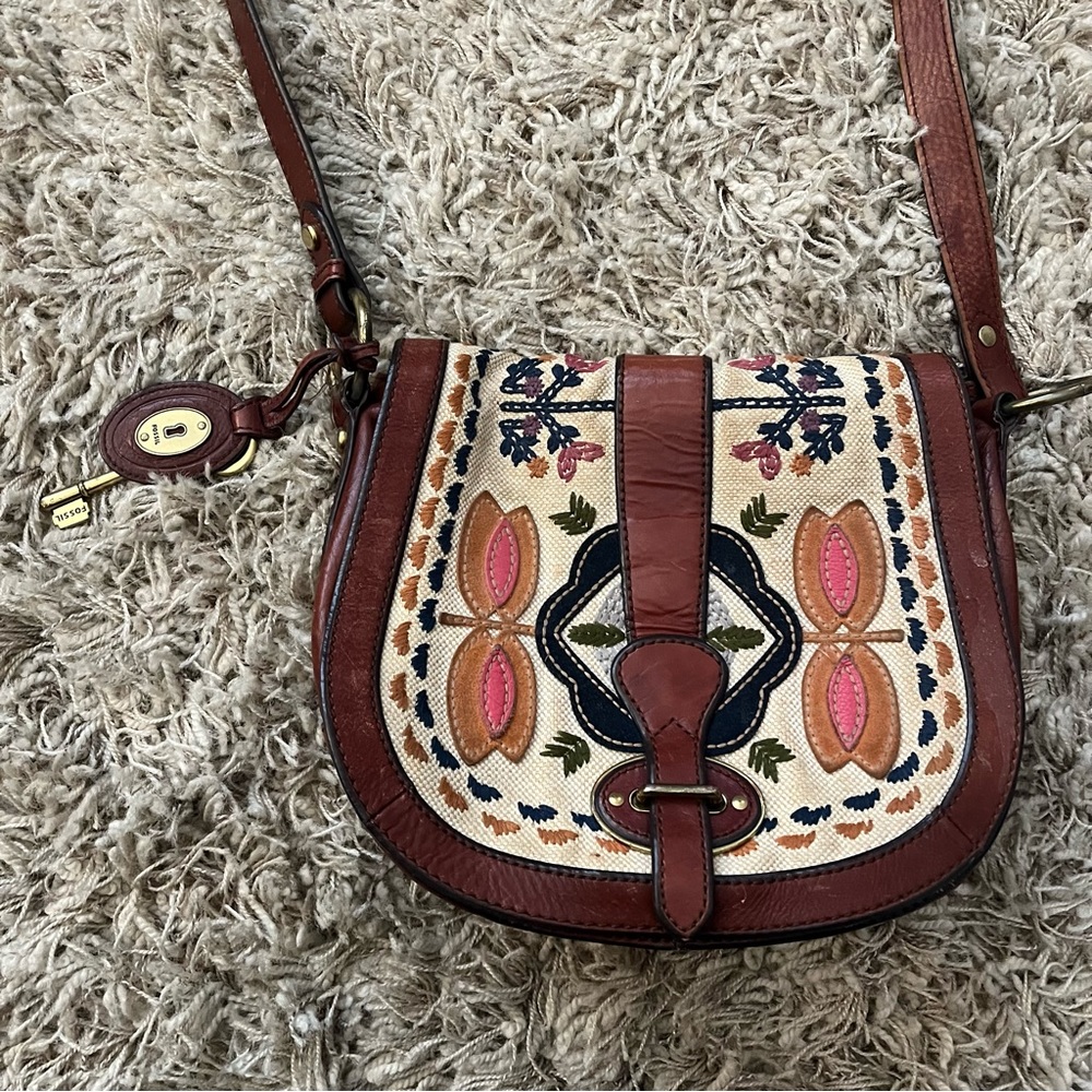 Fossil Embroidered Boho Cross Body Purse